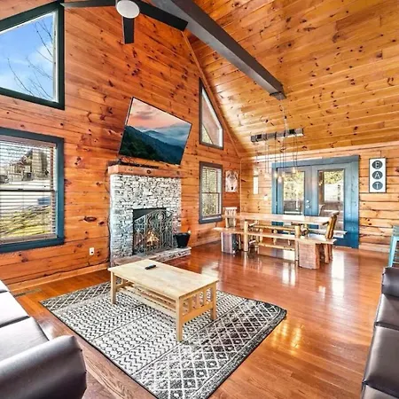 Villa Taylor Tots Hideaway